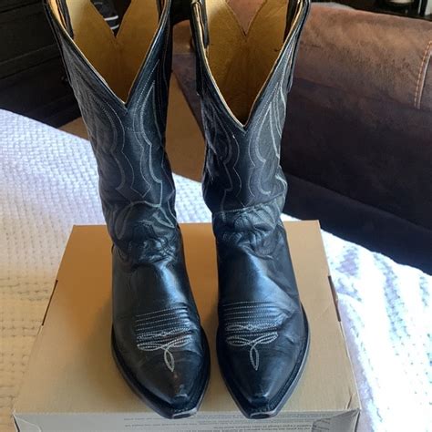 are idyllwind boots made in china